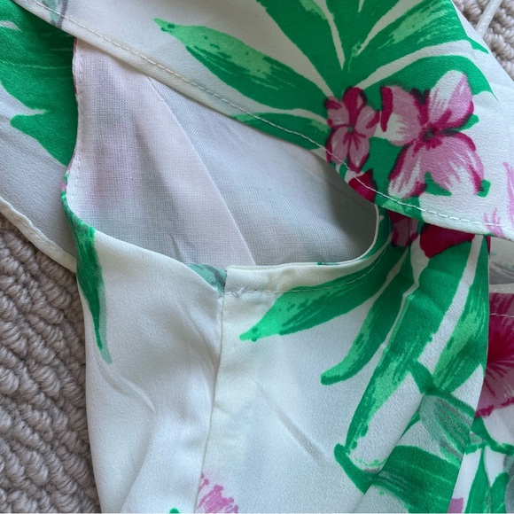 CityLux Cropped Floral Blouse Size S - Picture 10 of 16